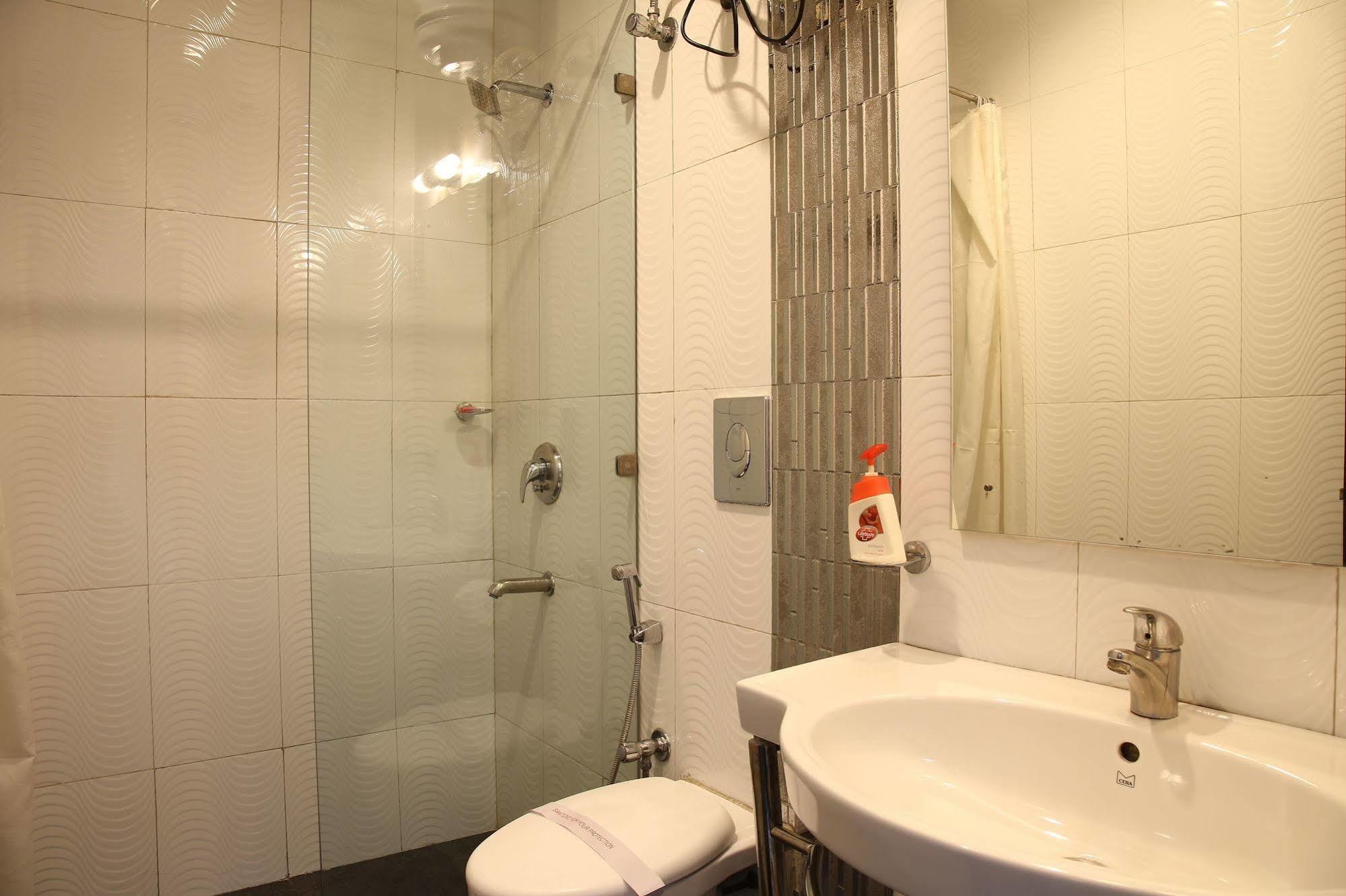 Fabhotel Exotica Greenpark Νέο Δελχί Εξωτερικό φωτογραφία